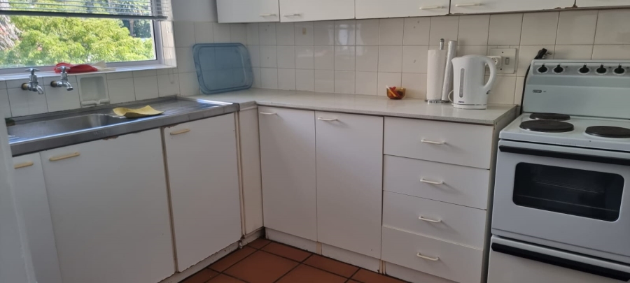 To Let 2 Bedroom Property for Rent in Gardens Western Cape